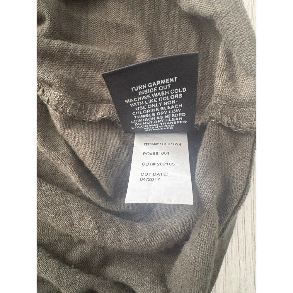 Torrid  | Women's Crew Neck Knotted Front Twist Short Sleeve T-Shirt | 3 - Image 4