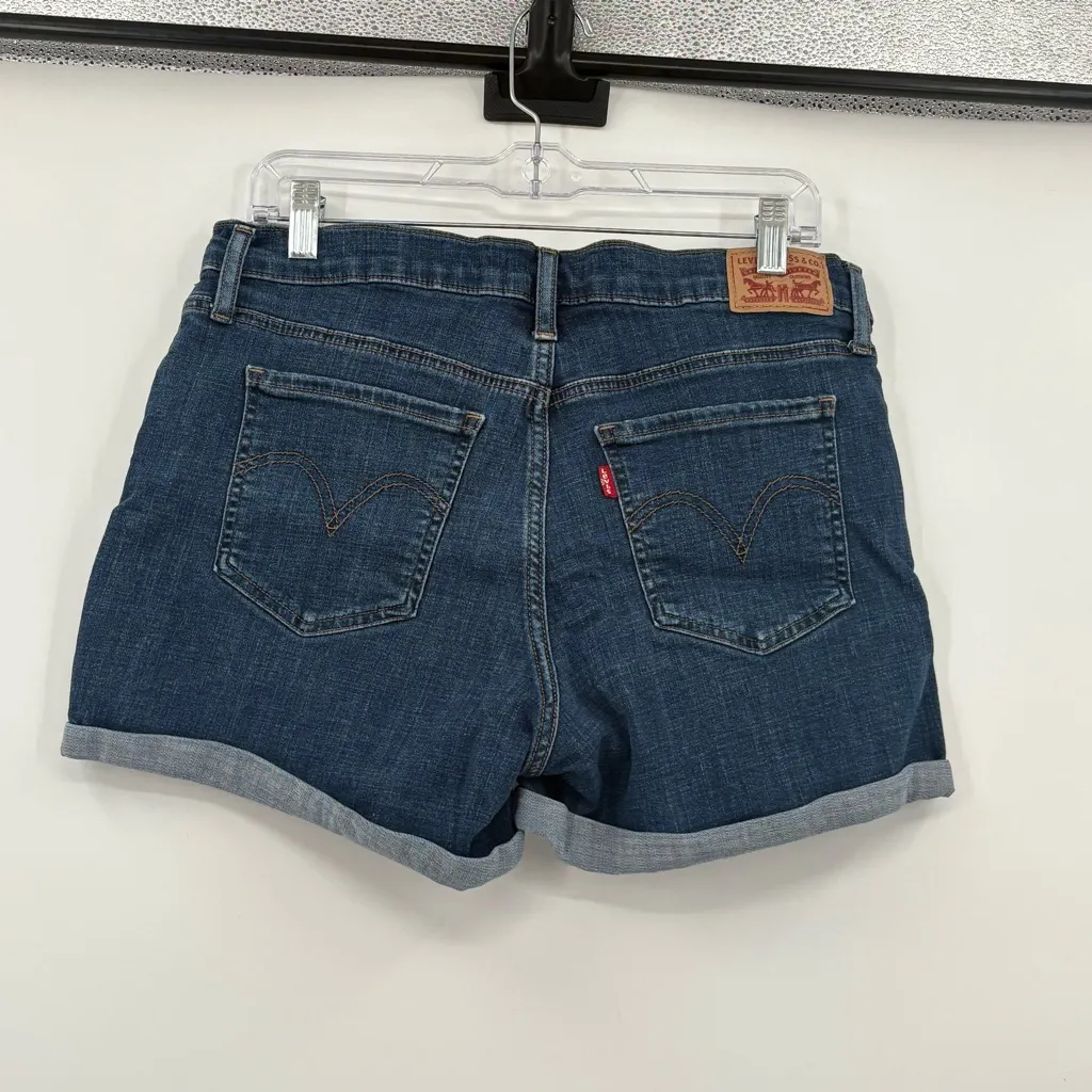 Levi's ‎ mid length jean shorts 31 - Image 2