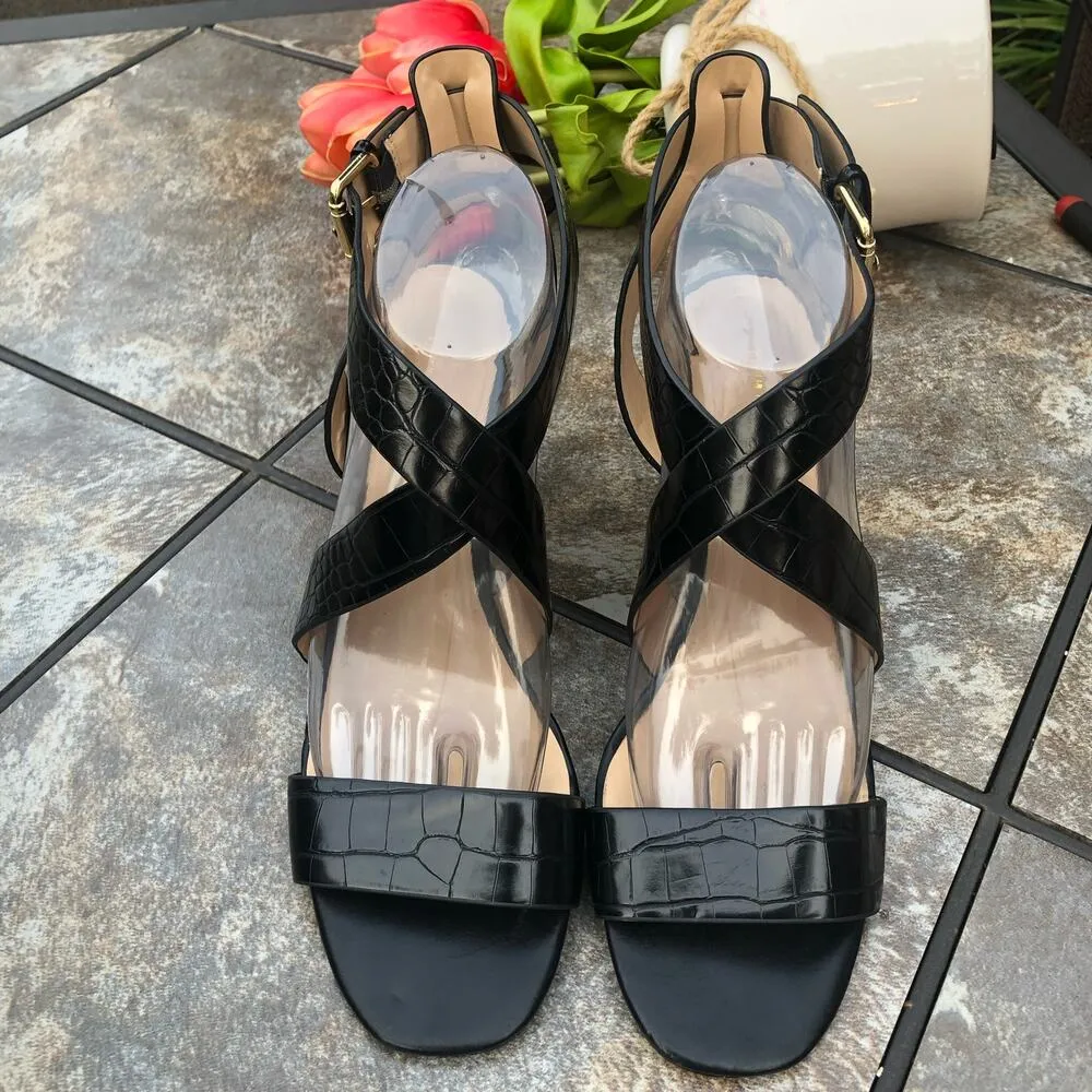 TOMMY HILFIGER Sadah Black Gold Leather Strappy Reptile Block Heel Sandal 9.5 - Image 3