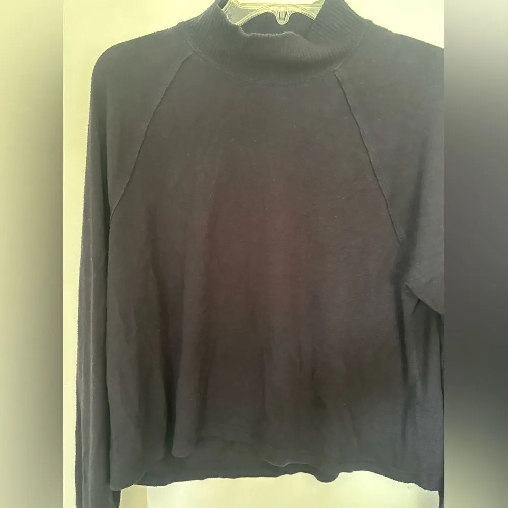 Abercrombie navy turtleneck sweater M - Image 6