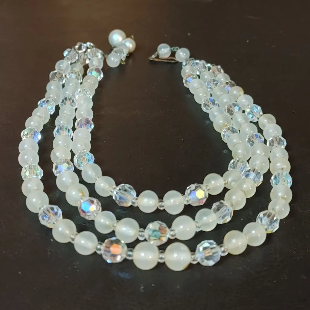 Multi Strand Necklace Aurora Borealis Vintage 3 Strand Crystal Glass Faux Pearl White Size 12 - Image 8