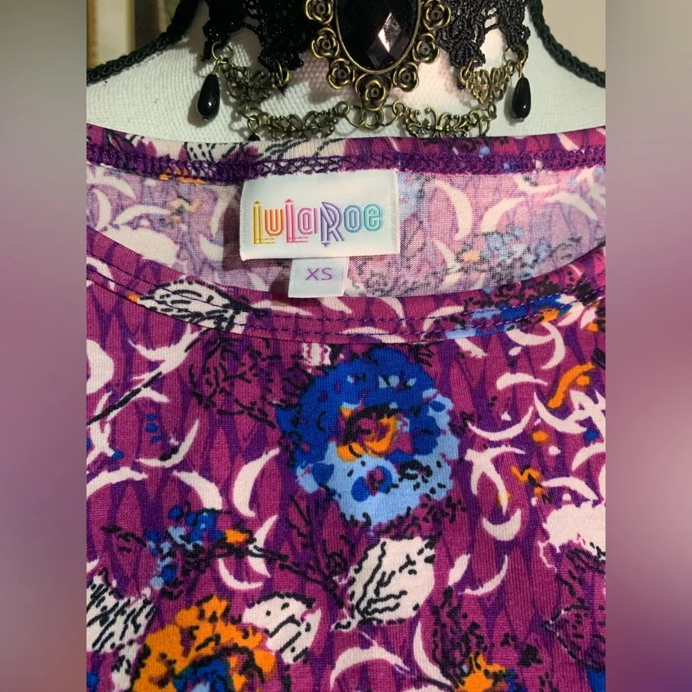 Lularoe Irma Purple Floral Top - Image 9