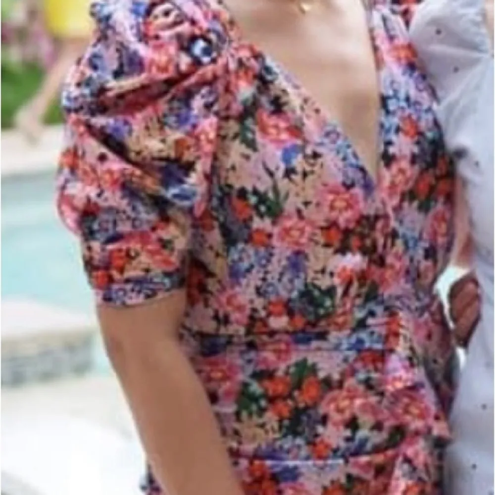 For Love and Lemons Size Small Floral Women's Dress. Absolutely stunning - Image 6