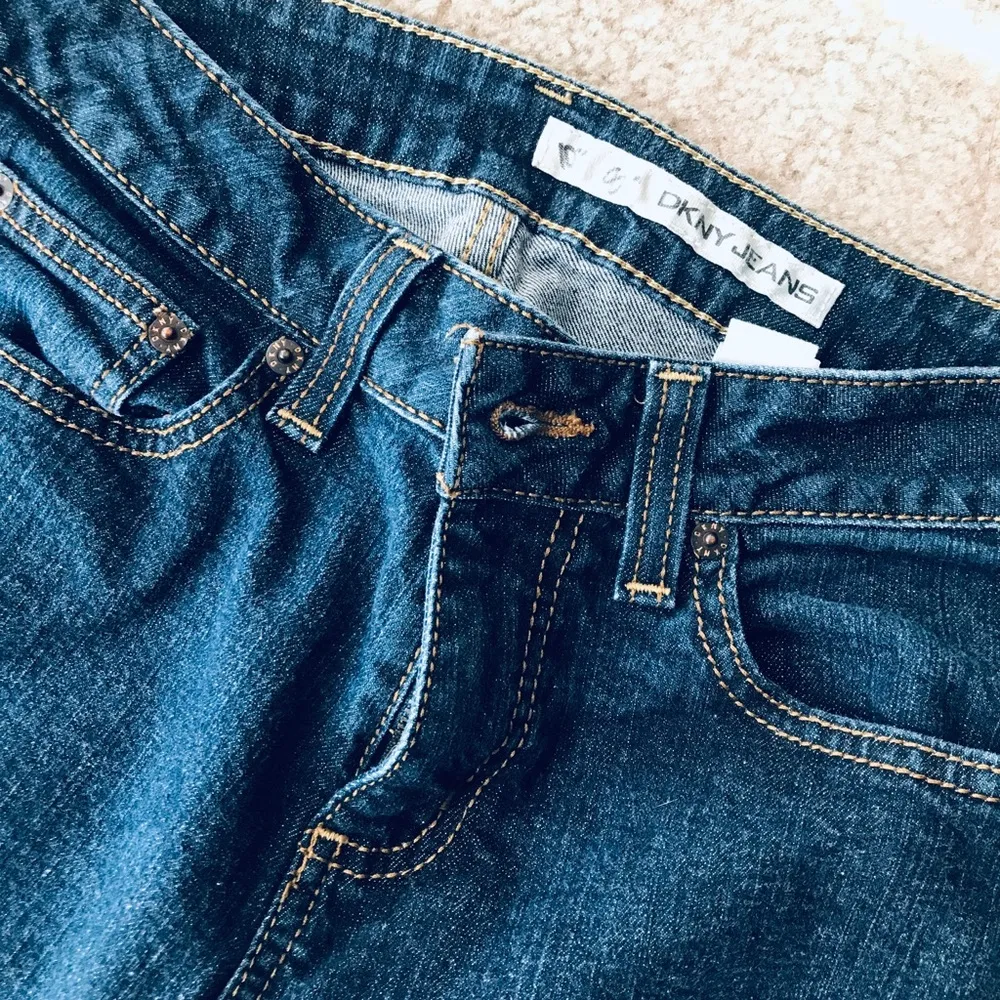 DKNY  Cuffed Denim Jeans - Women 6 - Image 3