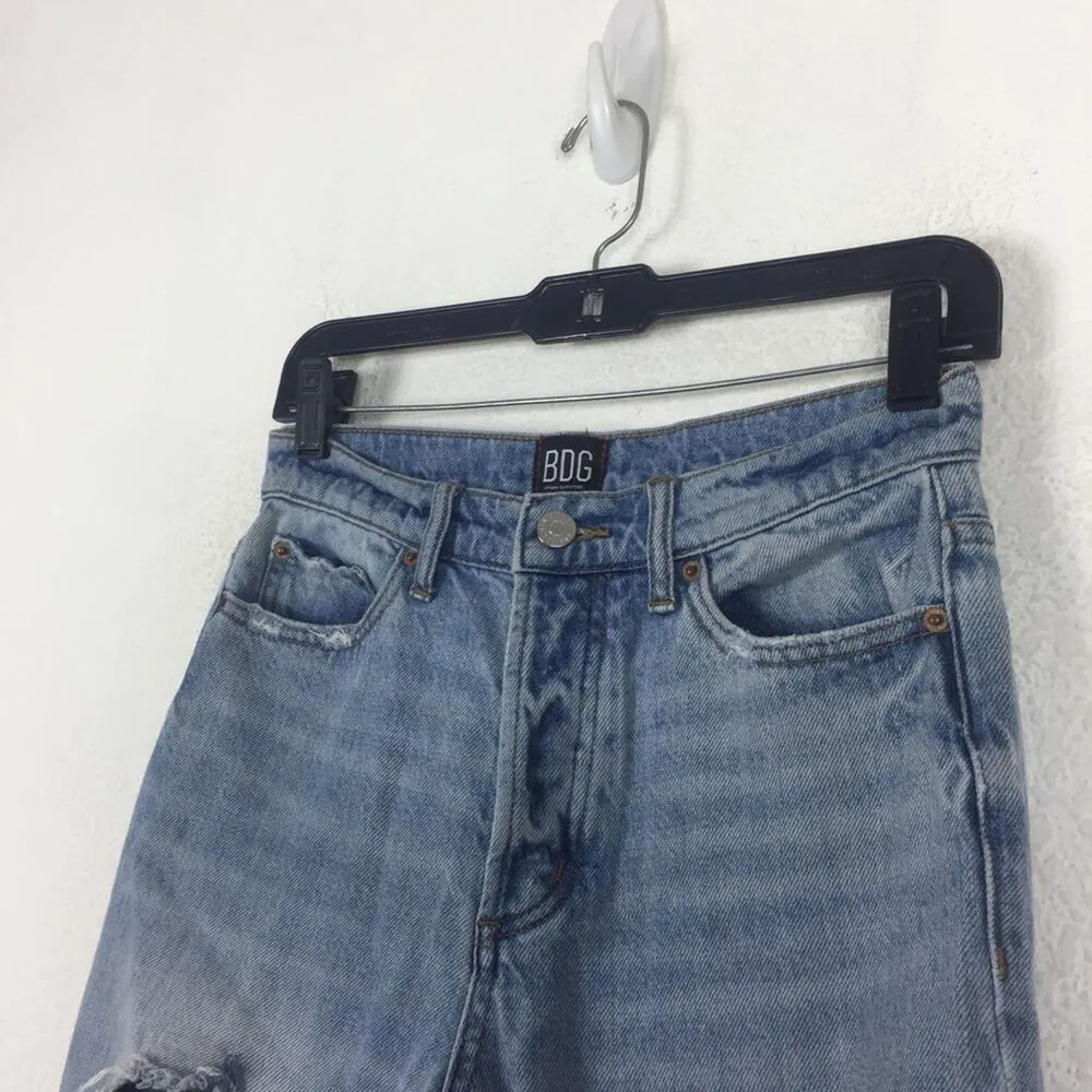 Urban Outfitters BDG High-Waisted Slim Straight Jean – Ripped Light Wash Size 26 - Image 7