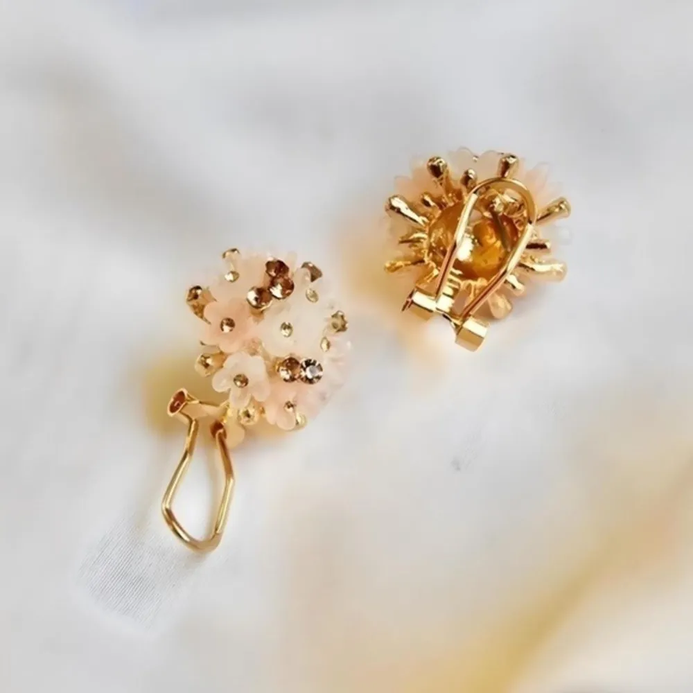 Pastel Flower Earrings Pink - Image 2