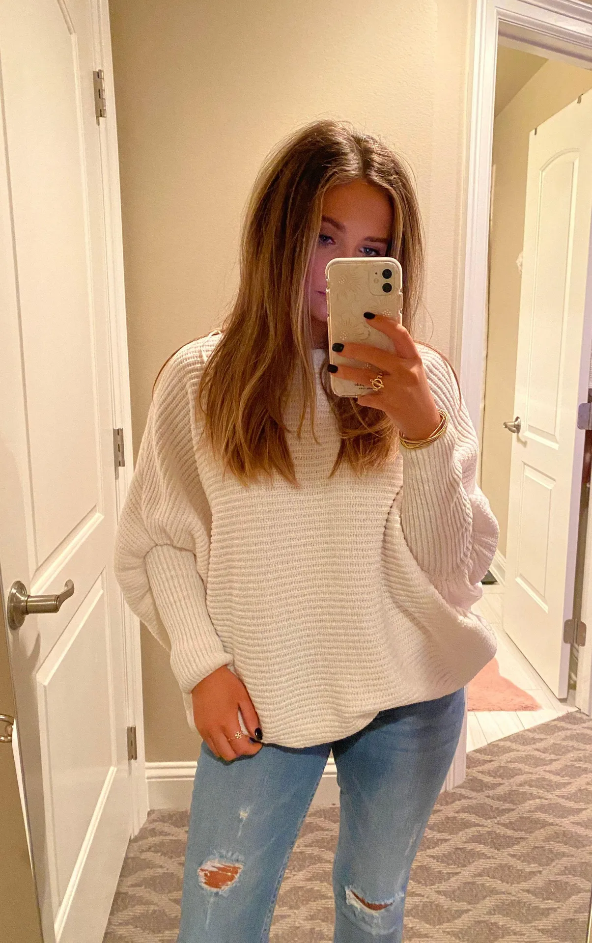 HYFVE Super Cute Oversized White Sweater - Image 2