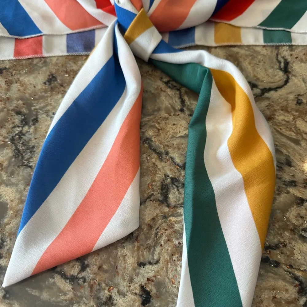 Tyche Vici Halter Tank Rainbow Stripe Tie Front Size  Medium Keyhole front - Image 2