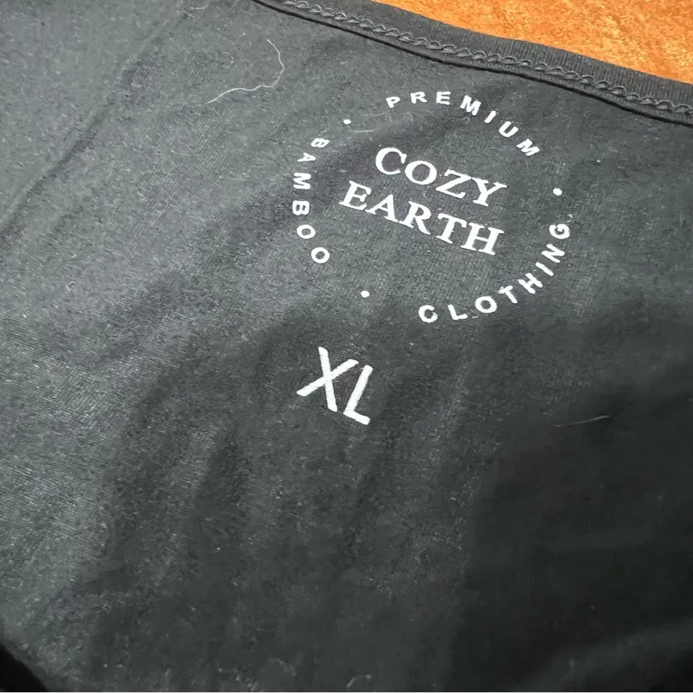 Cozy Earth Bamboo black Tank Top XL - Image 2