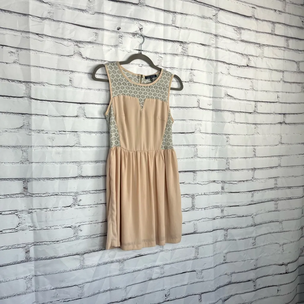 Love Culture Fit & Flare Lace Panel Dress Beige Pink Women’s S Sleeveless Boho - Image 2