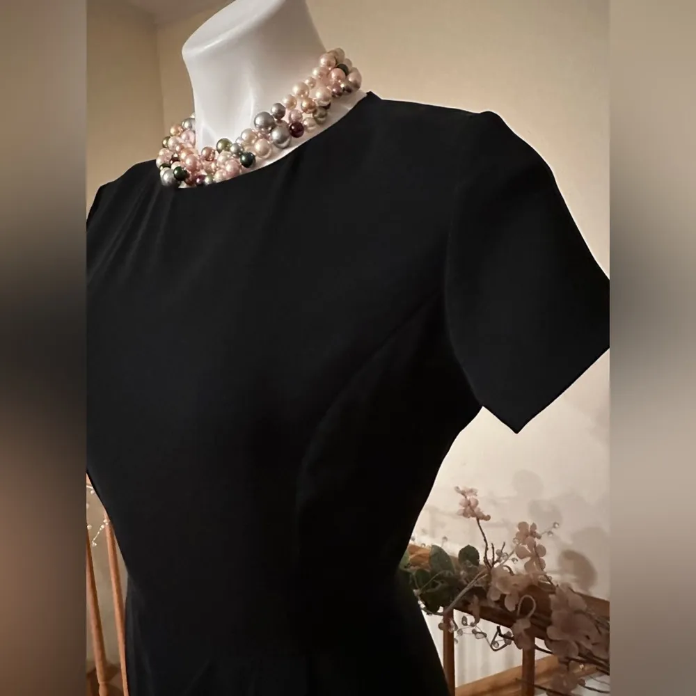 Jones New York  Black Side Pleated Sleeveless Sheath Career Dress Zip Back Sz 4. - Image 3