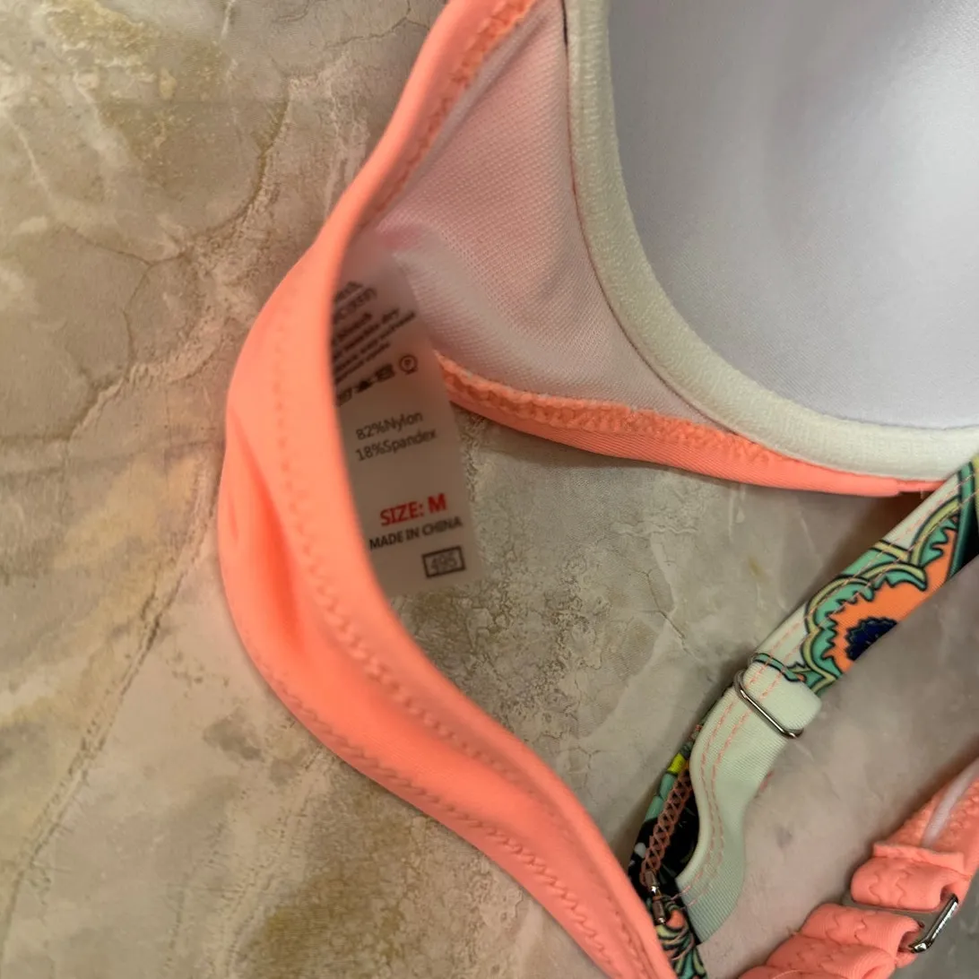 NWOT Bright Peach Paisley Bikini Set – Size Medium Padded Swimwear - Image 6