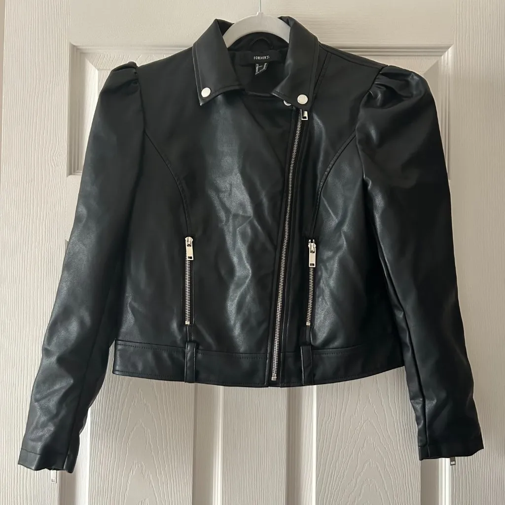 Vegan Leather Puff Sleeve Moto Jacket Forever 21 Women's Size XS Biker Like New - Image 13