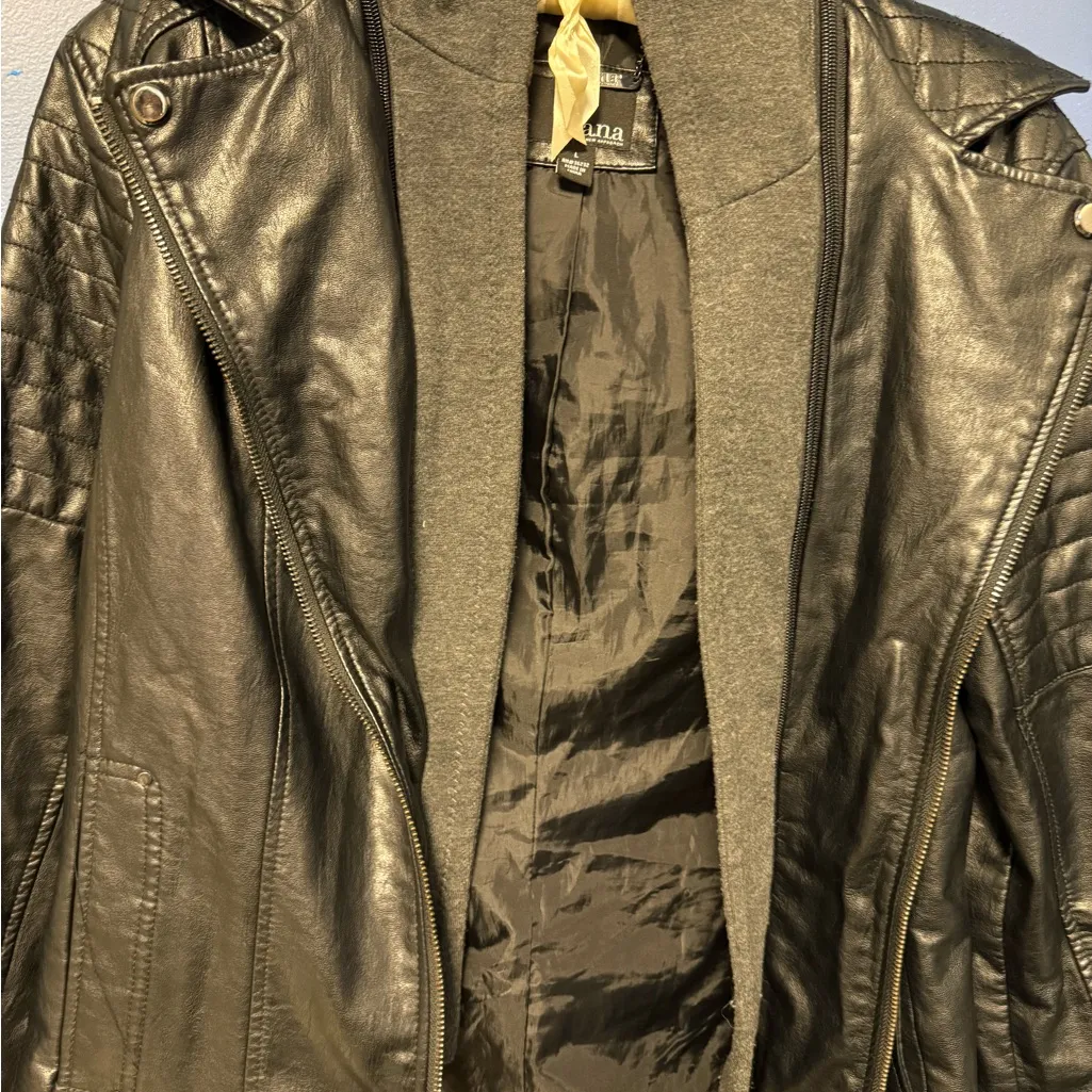 a.n.a Women's Quilted Black Leather Jacket - Image 2