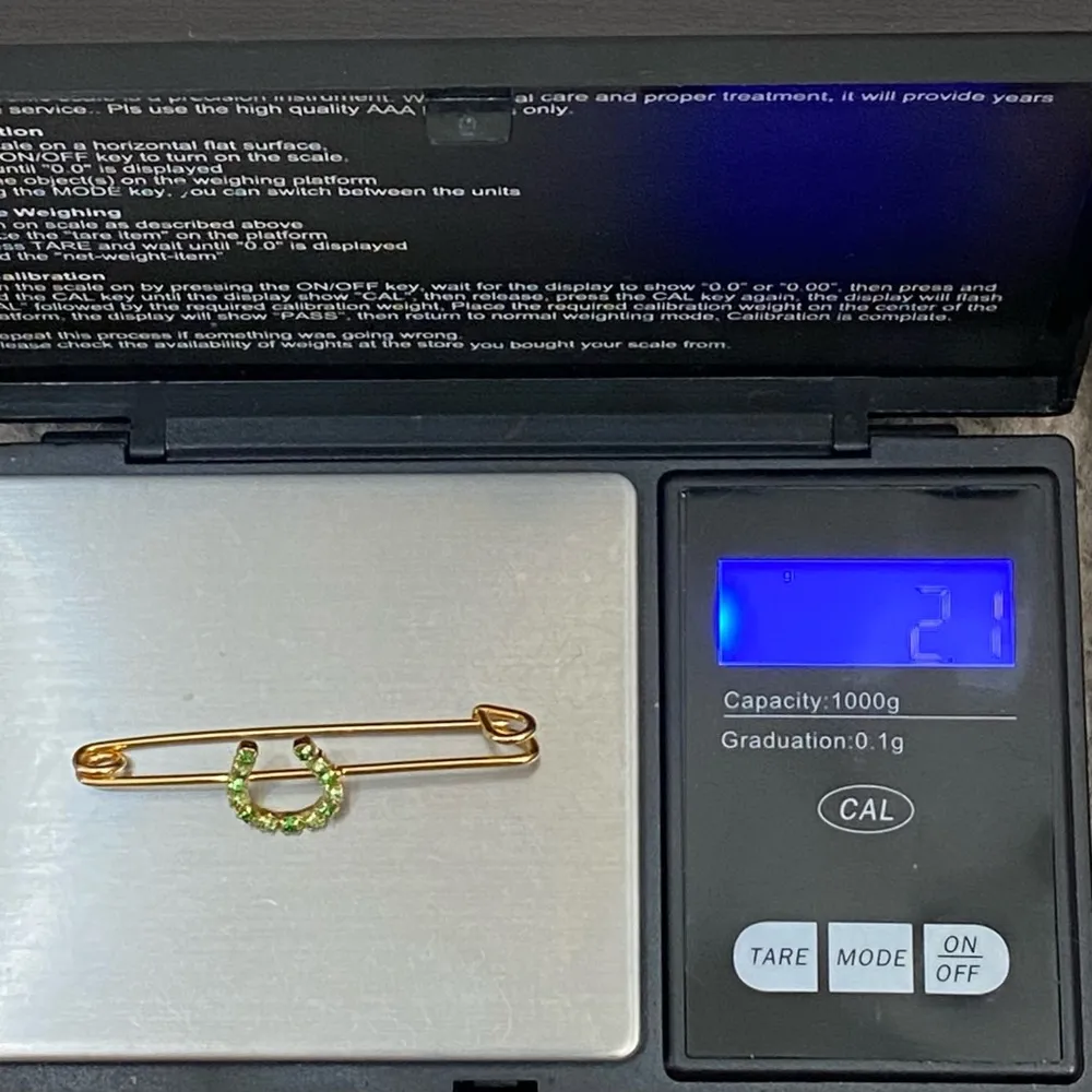 Vintage The Finishing Touch of Kentucky Green Rhinestones Horseshoe Brooch - Image 7