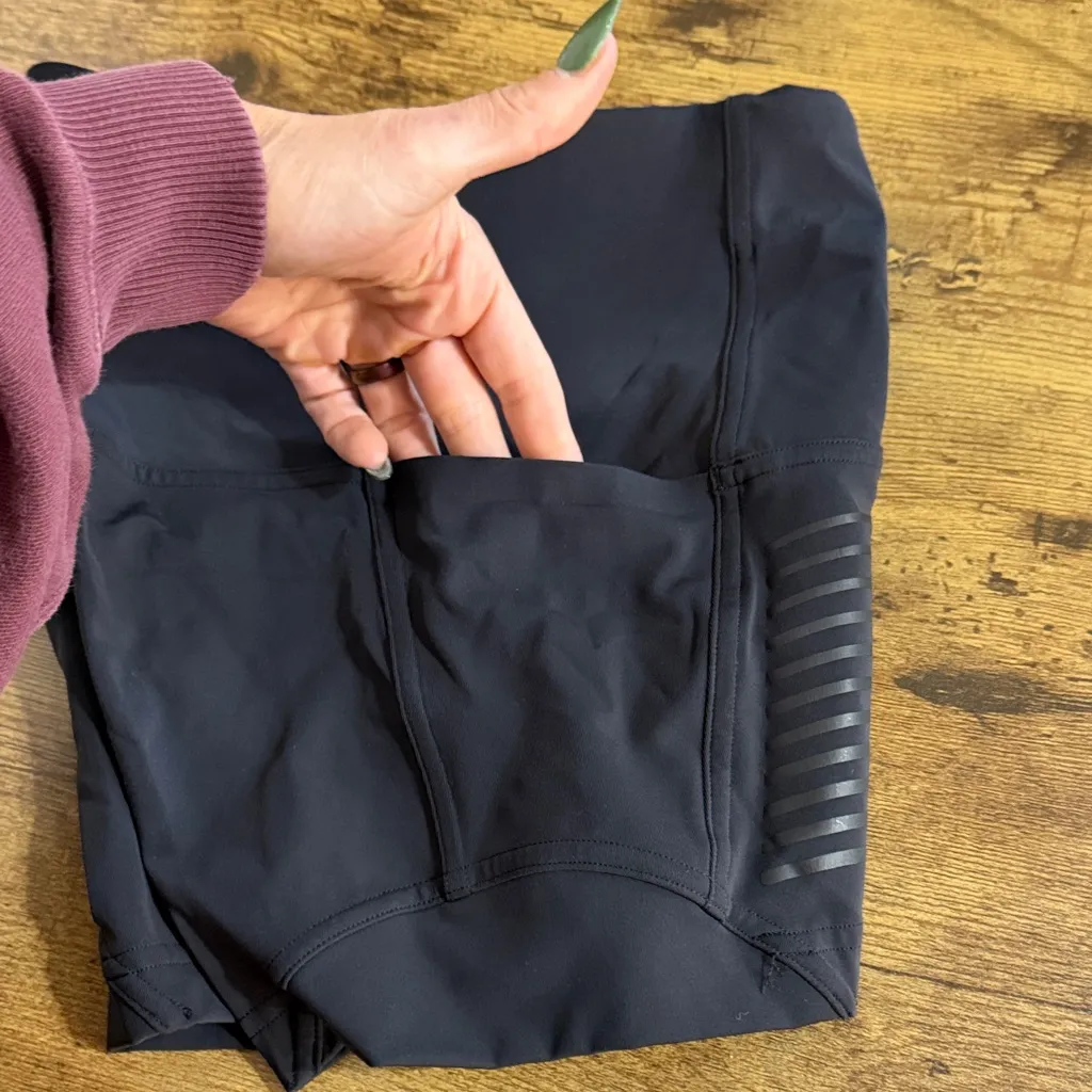 Lululemon Rogue Renegade HR Short 2.5” Black - Image 9