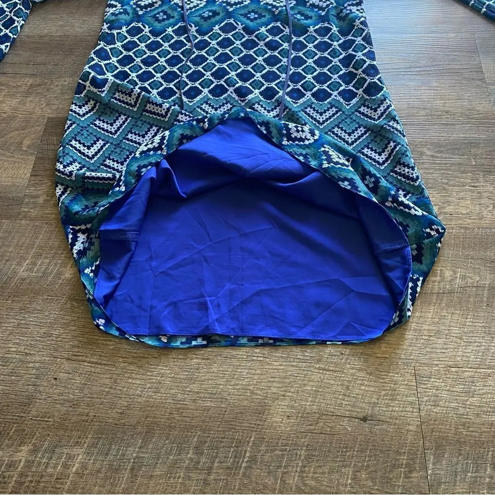 Vince Camuto Tassel Dress Bell Sleeve Royal Blue Teal Geometric - Image 9