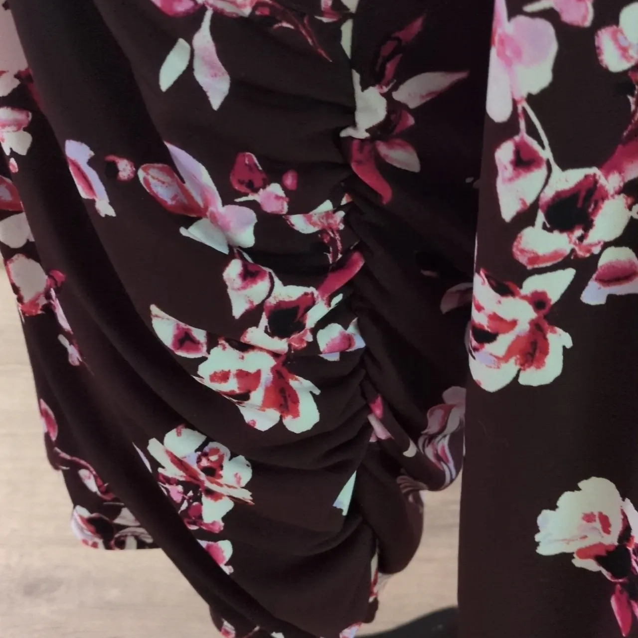 Motherhood Burgundy Floral Babydoll Long Sleeve Wrap Top Size XL Pink - Image 3