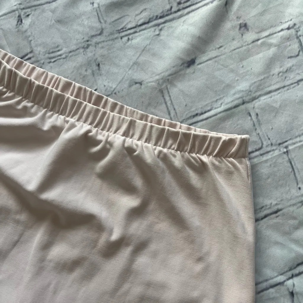 Nike Dri-FIT Peach Beige Tennis Mini  Skirt Women’s Small Elastic Waist Athletic - Image 4