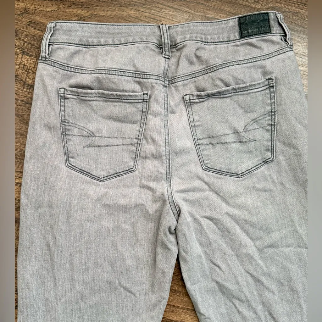 American‎ Eagle Outfitters Women's Light Gray Ripped Skinny Jeans Sz 6 - Image 5