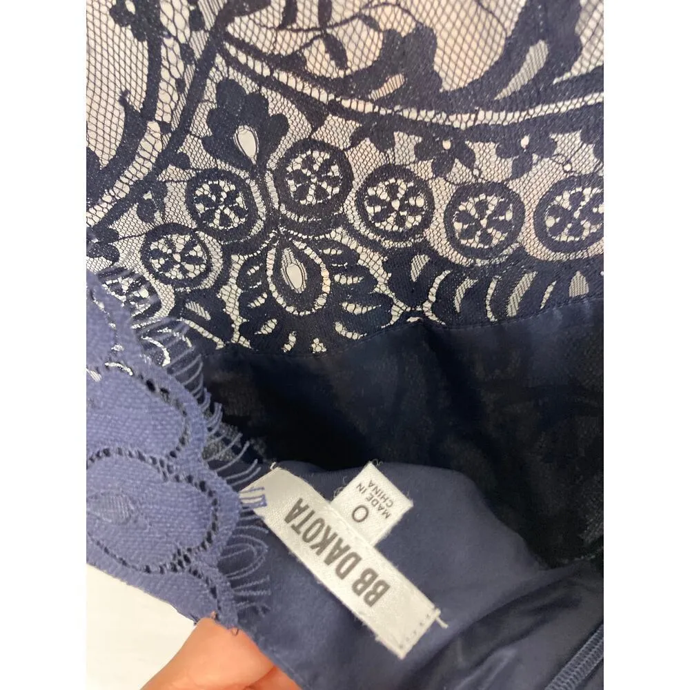 BB Dakota “Rhianna” Illusion Yoke Lace Dress dark blue size 0 - Image 4