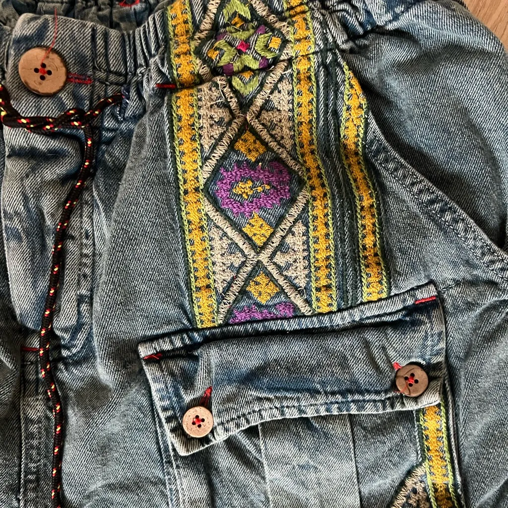 Free People FP Embroidered Jean Raw Hem Denim Jean Shorts Blue - Image 5