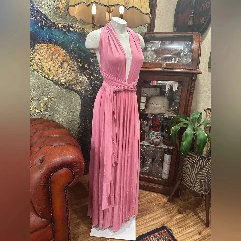 EUC CONVERTIBLE Chic Pink Maxi Dress with Flowing Design - Image 5