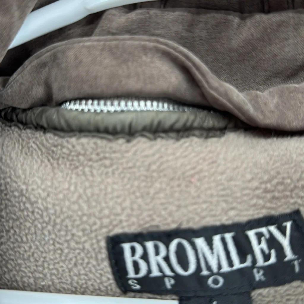 Bromley Sport Women's brown faux suede removable fleece liner hooded coat L Size L - Image 11