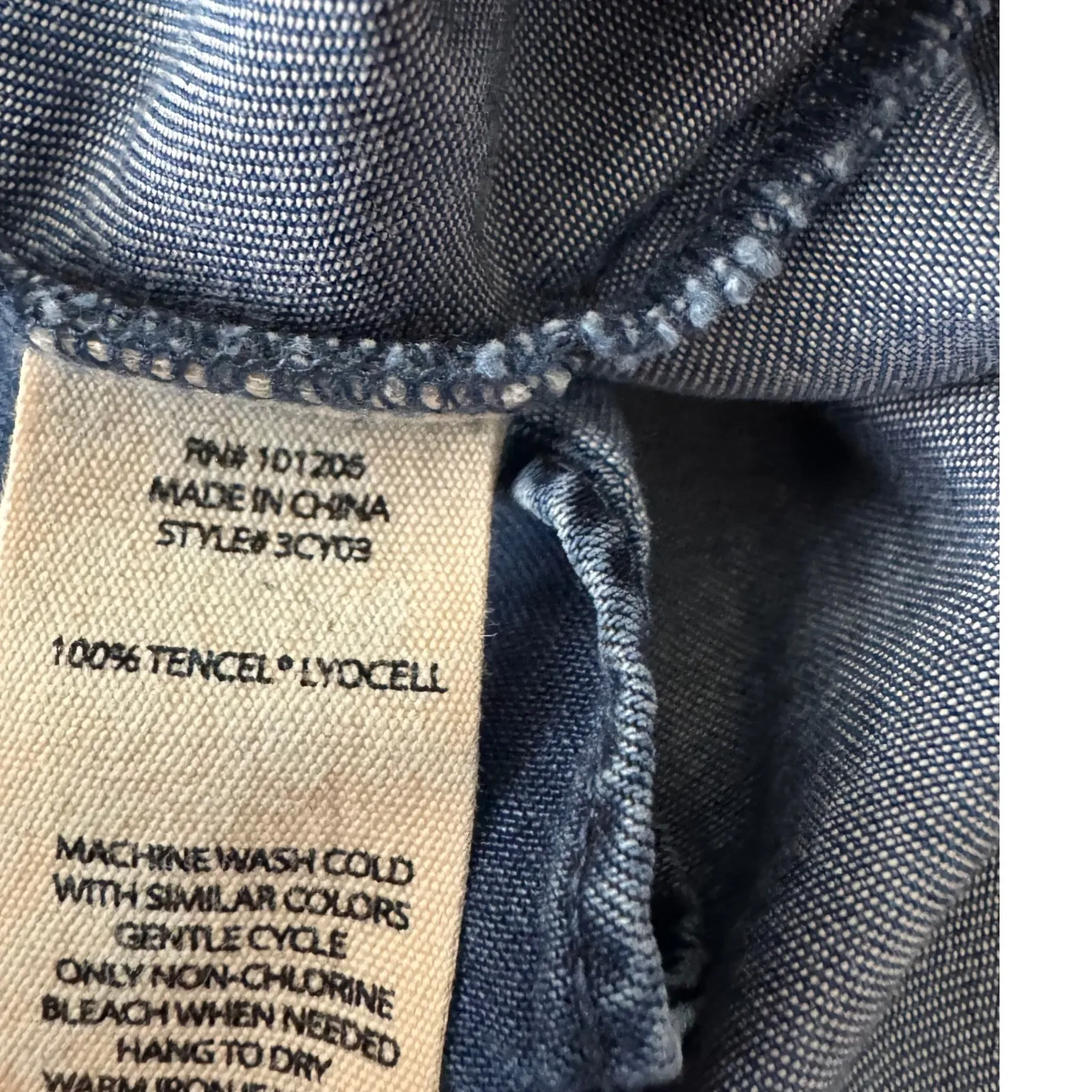 Soft Surroundings Wendy Chambray Tencel Lyocell V Neck Button Front Top PM - Image 6