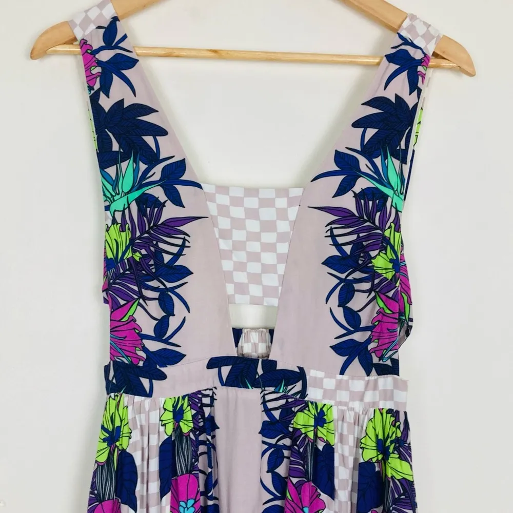 Mara Hoffman mixed print tropical lavender colored midi dress. Size Small - Image 3