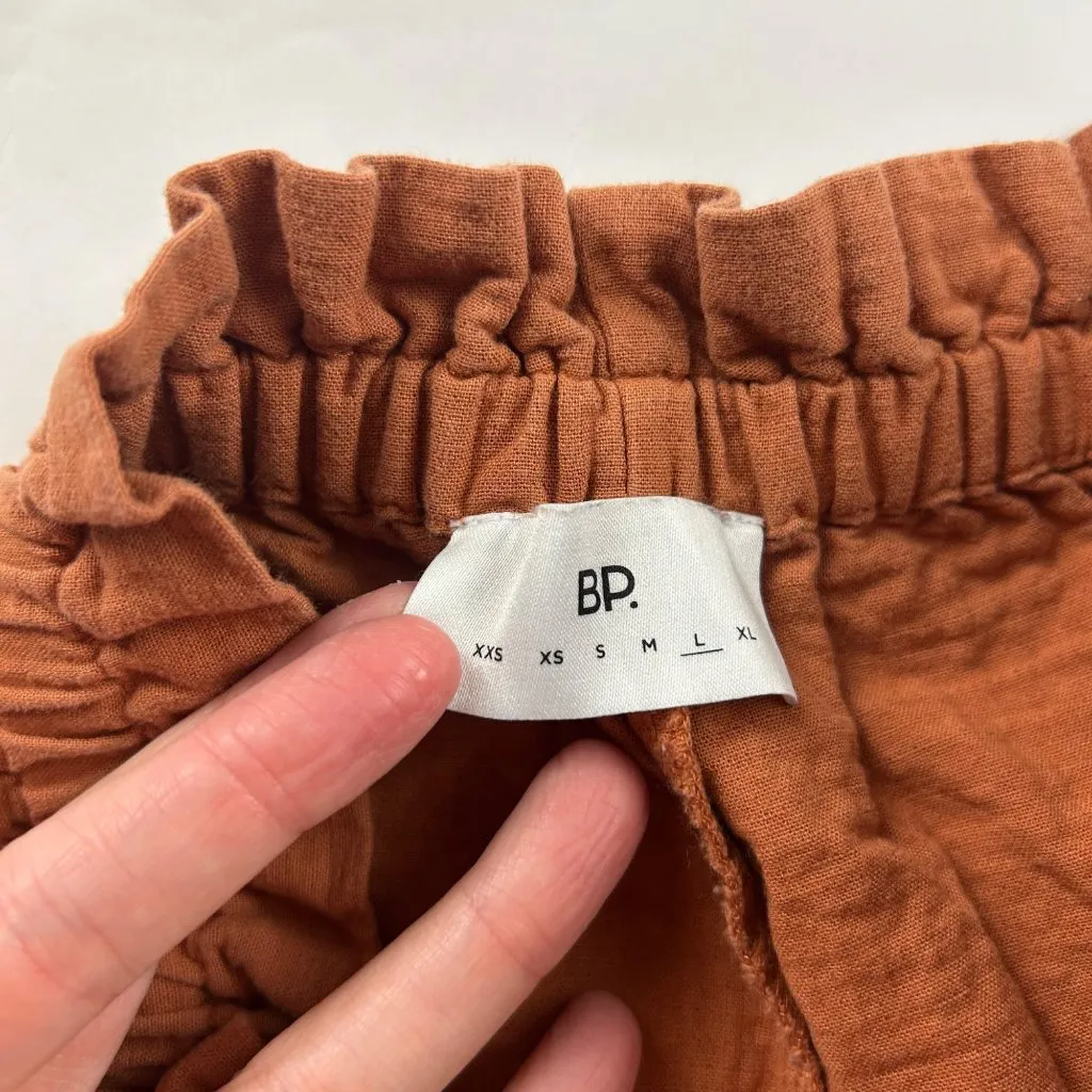 BP Terracotta Brown Crinkle Cotton High Rise Relaxed Leg Pant L - Image 4