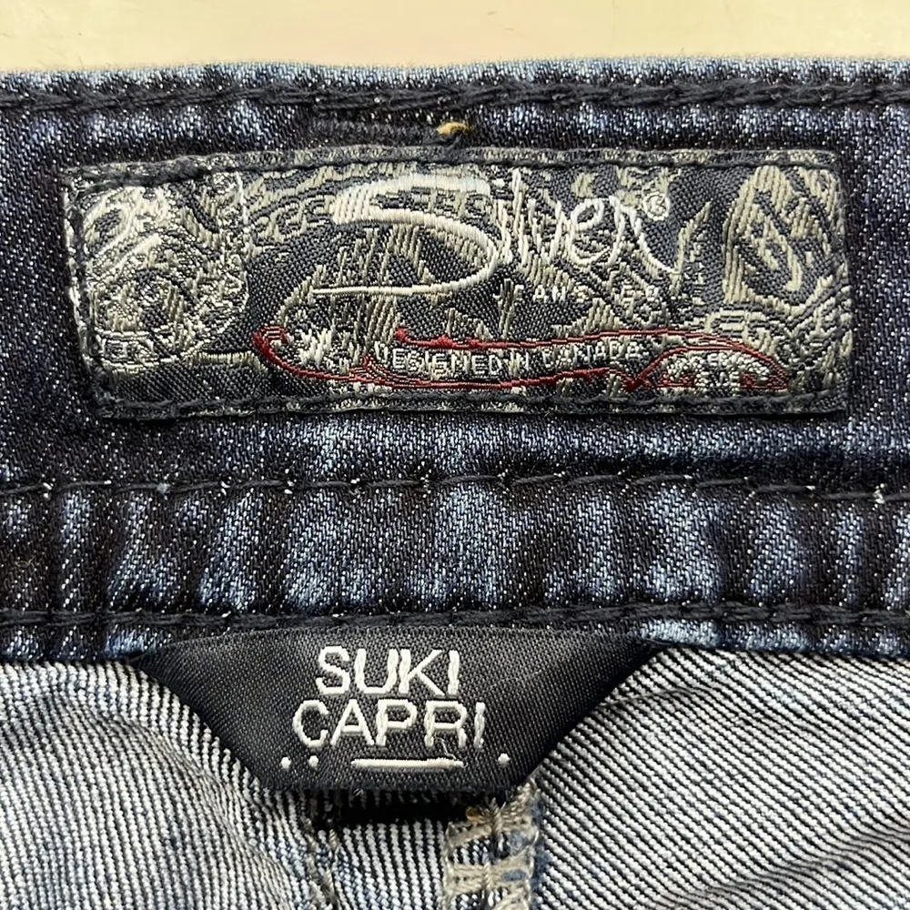 Silver Jeans Suki Capri Mid Rise Size 29 - Image 8