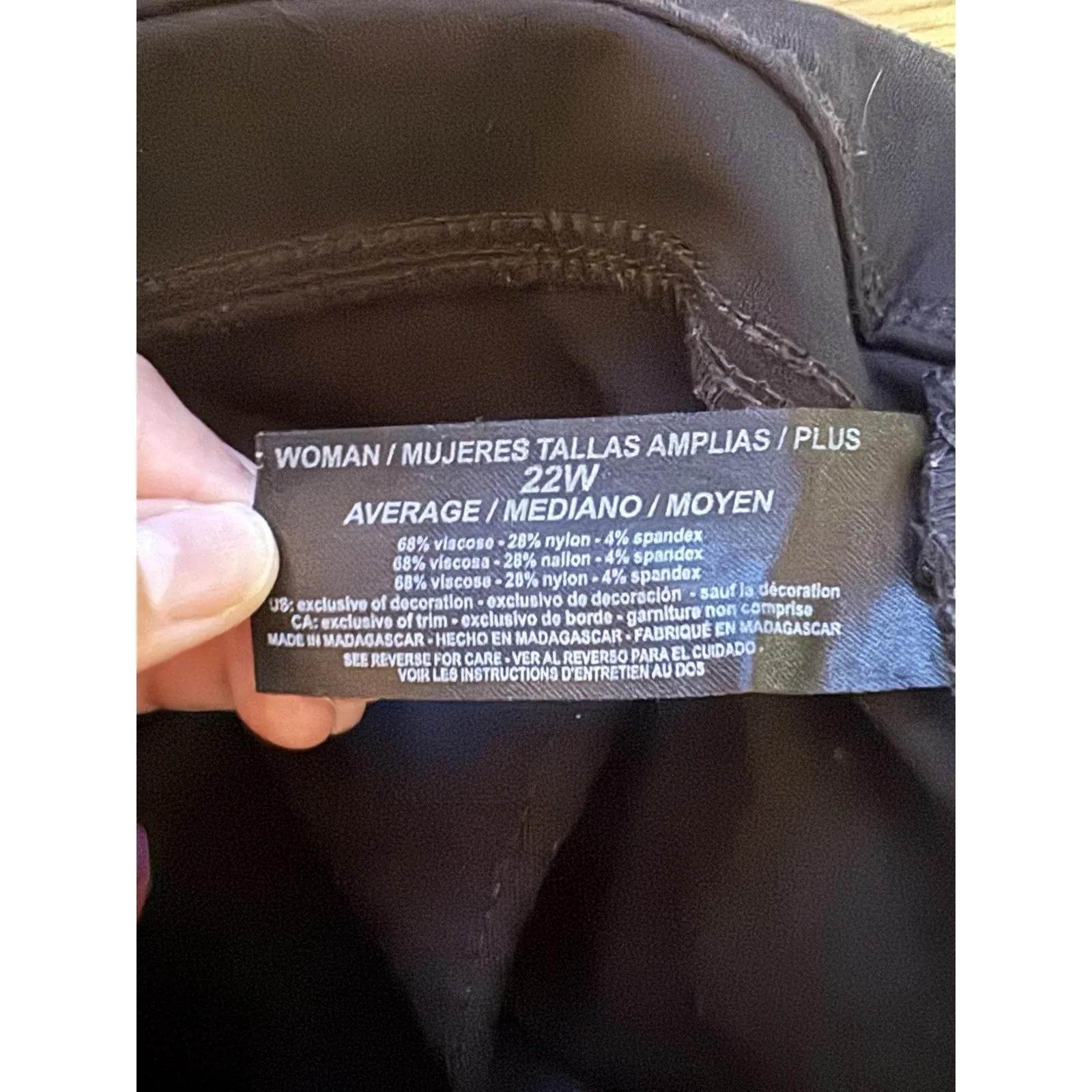 Gloria Vanderbilt All around Slimming Effect Avery 22W Black Pull On Pants - Image 8