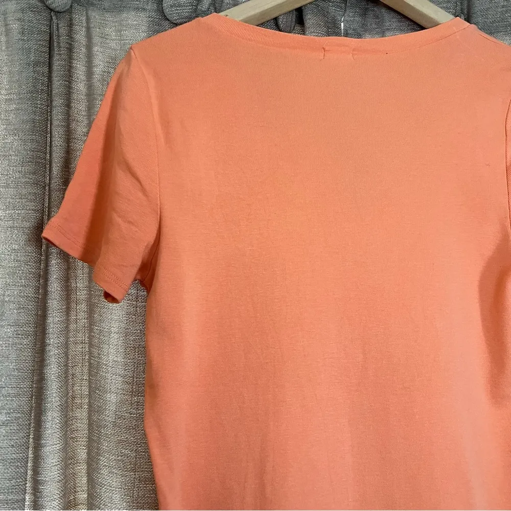 J Crew V-Neck Orange T-Shirt Size Medium - Image 10