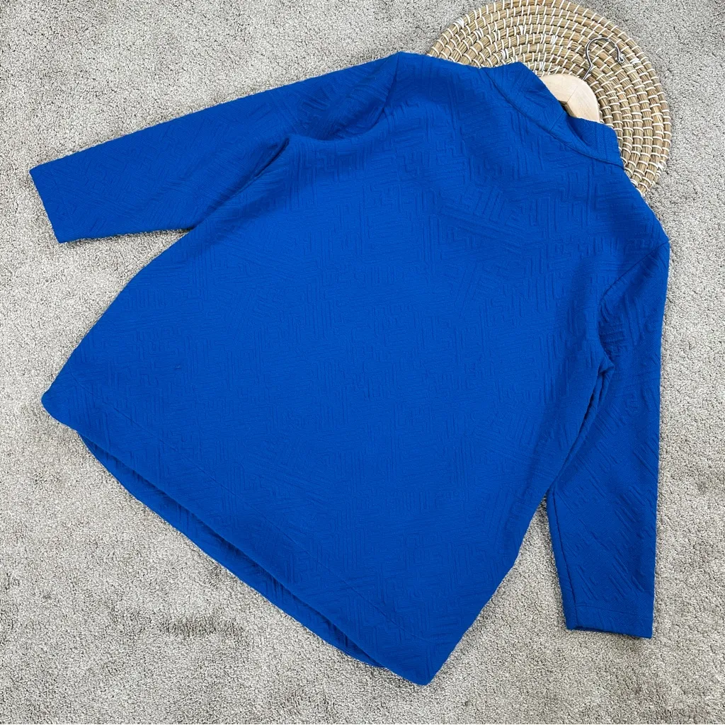 Ali Miles Women’s Mock Neck 3/4 Sleeve Textured Tunic Top Artsy in Cobalt Blue L Size L - Image 6