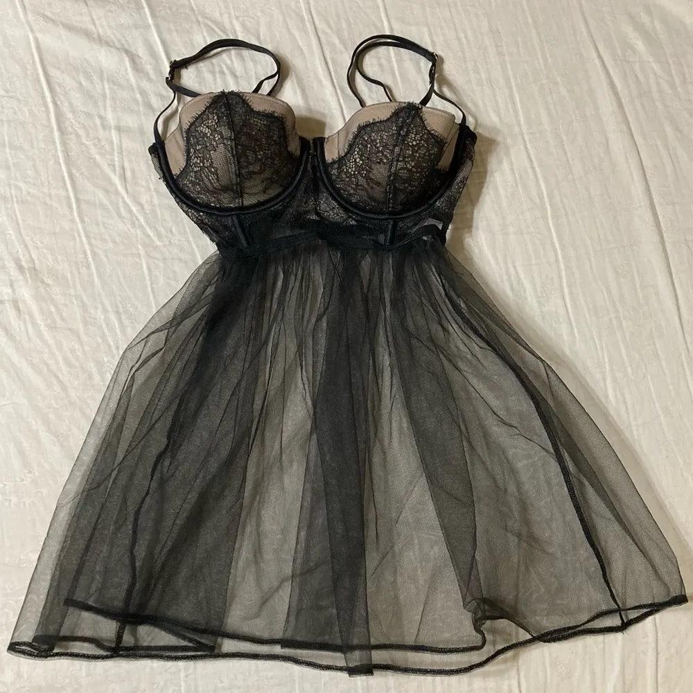 VICTORIA’S Secret Chantilly Lace Babydoll Lingerie Top - Image 2