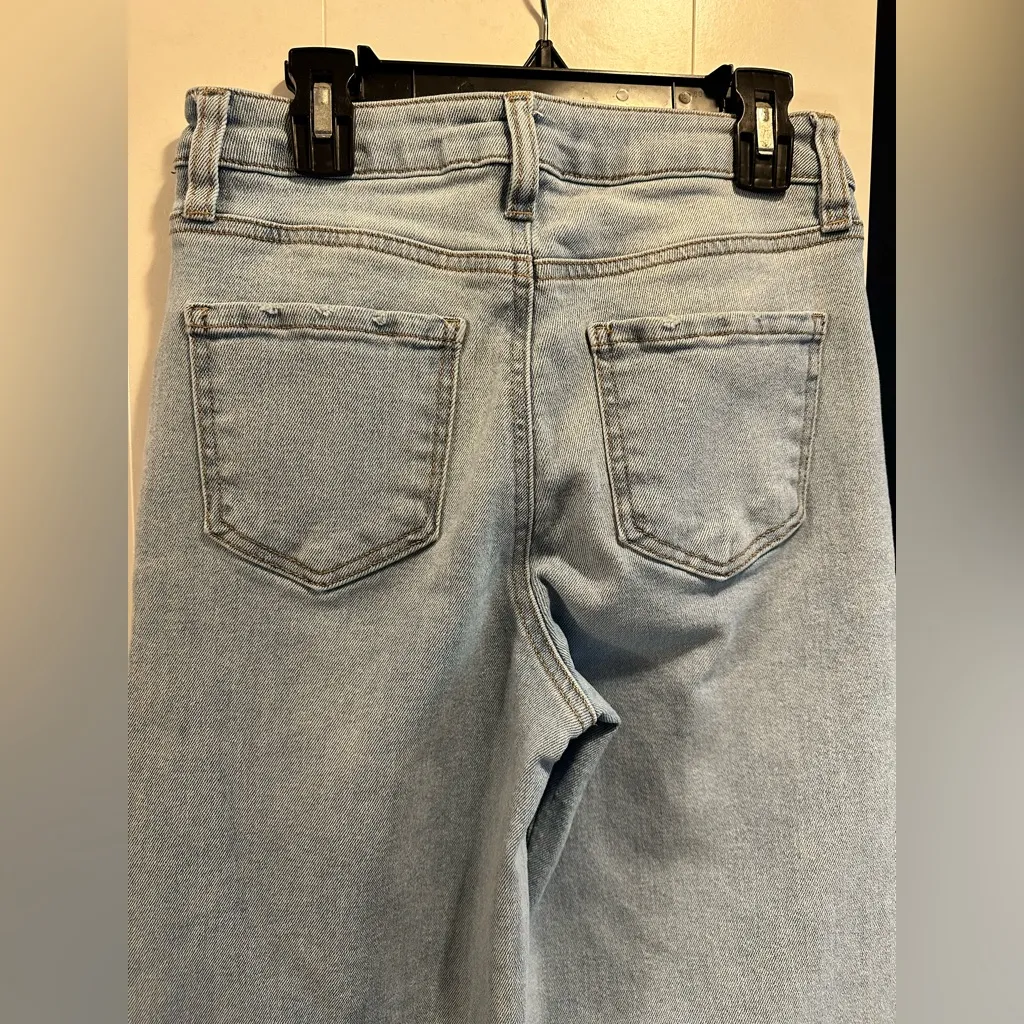 BCBGeneration High Ride Wide Leg Jeans Fray Hem - Image 9