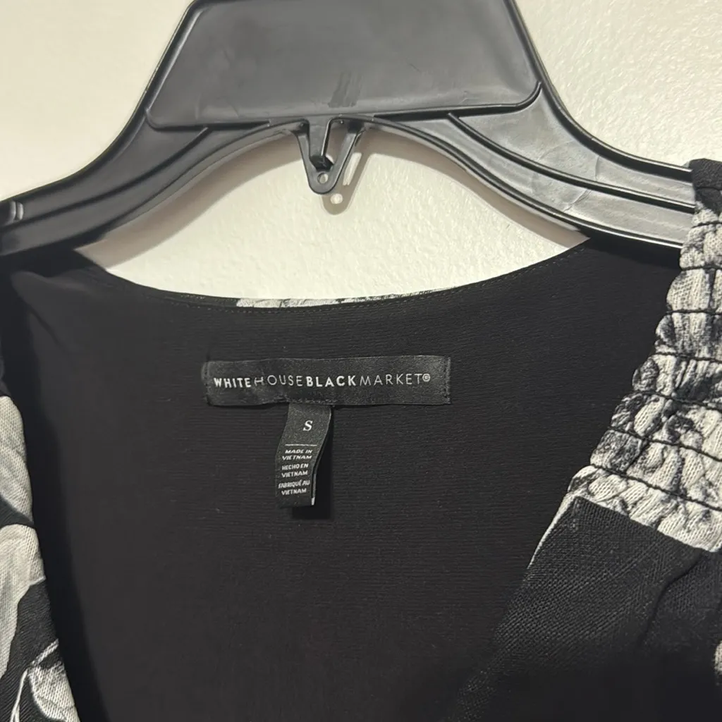 White House Black Market floral covered button mesh bodysuit - Image 6