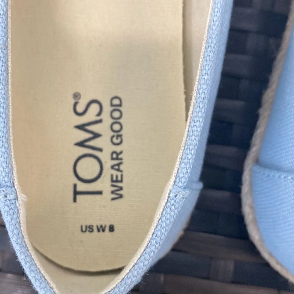 Toms shoes women’s size 8 - Image 4