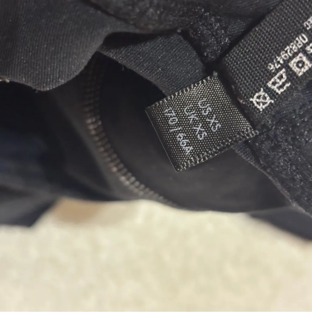 Free People Movement Women's You're A Peach Black Leggings size XS‎ Extra Small - Image 8