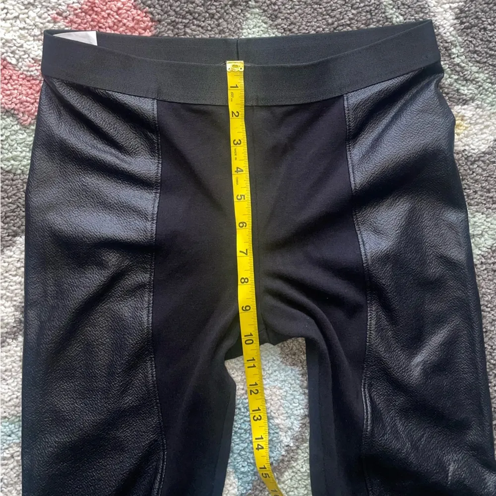 BCBGMaxAzria “Shelby” black leggings size medium - Image 7