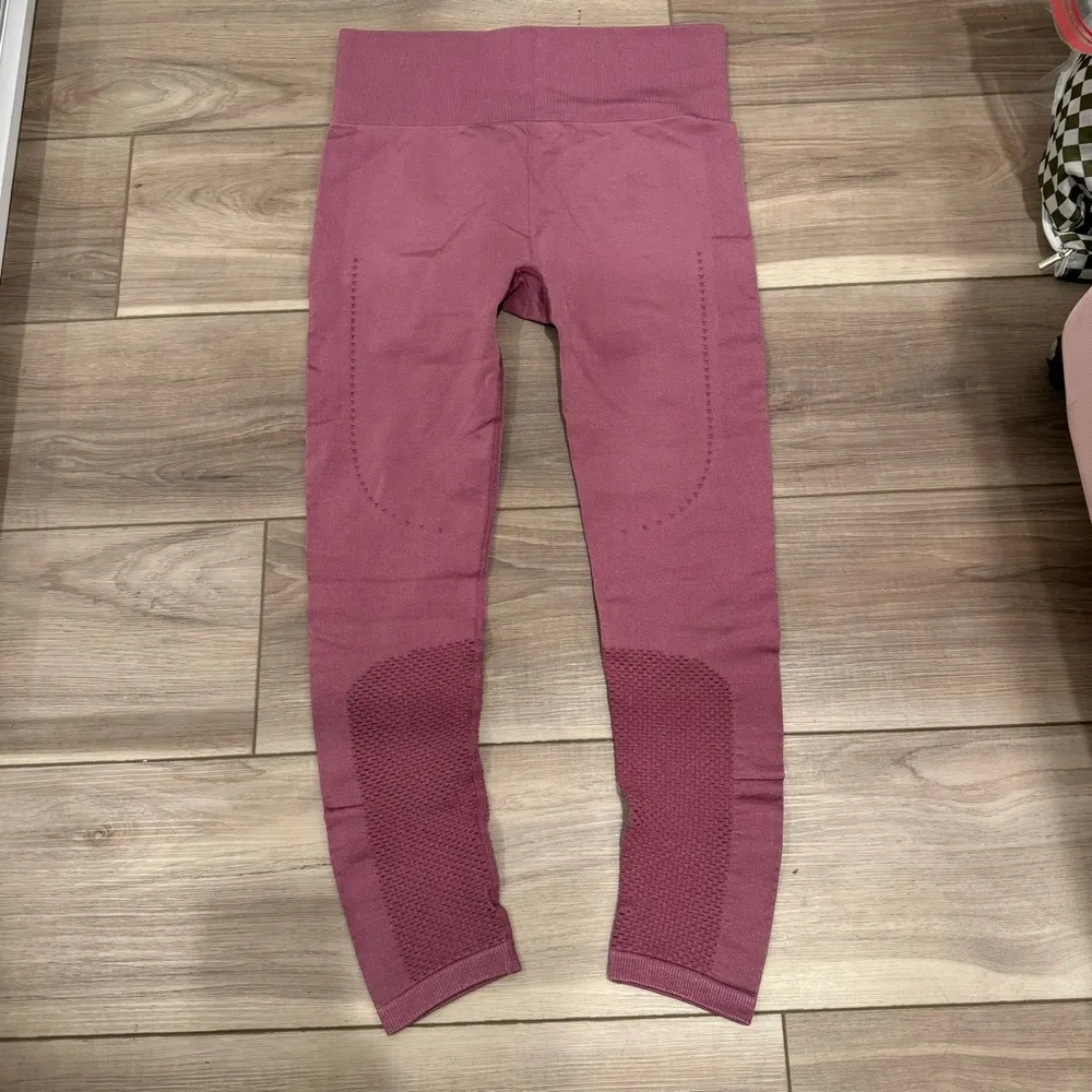 JoyLab Target Seamless Cutout Athletic Leggings Pink Medium - Image 2