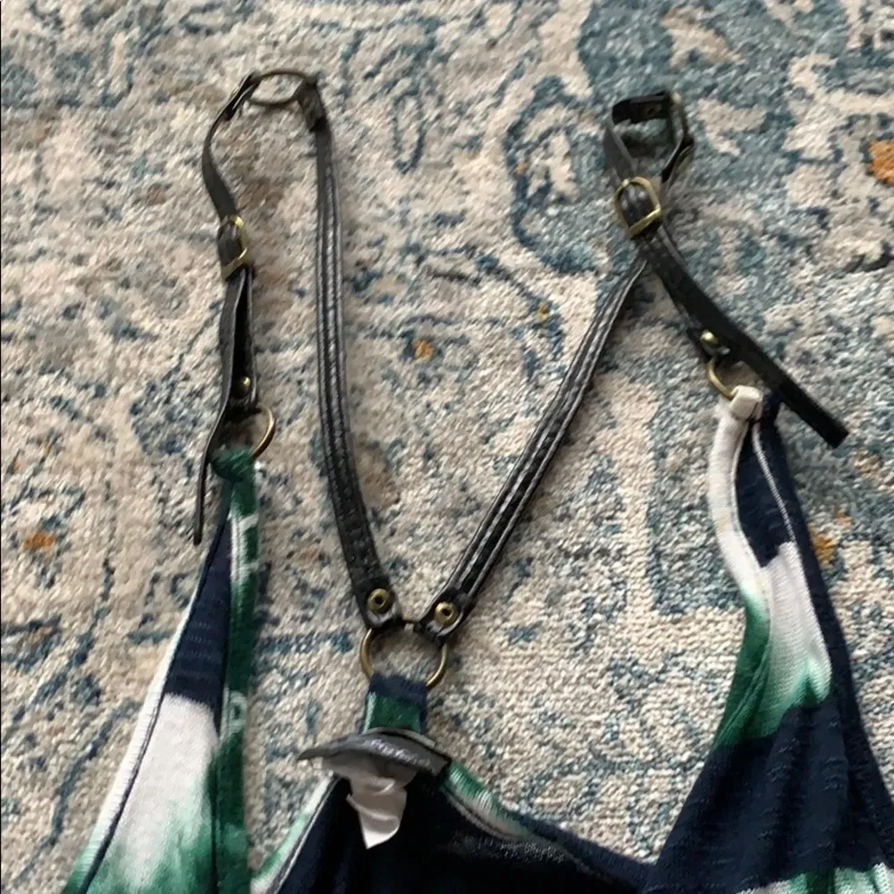 Tie Dye DayTrip Vest with leather straps - Image 4