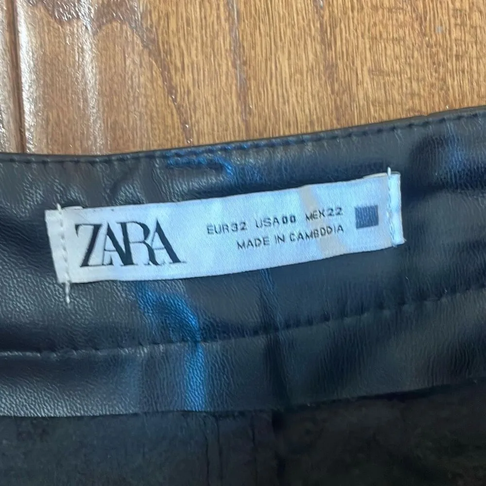 Zara black faux leather high rise straight leg pant 00 - Image 3