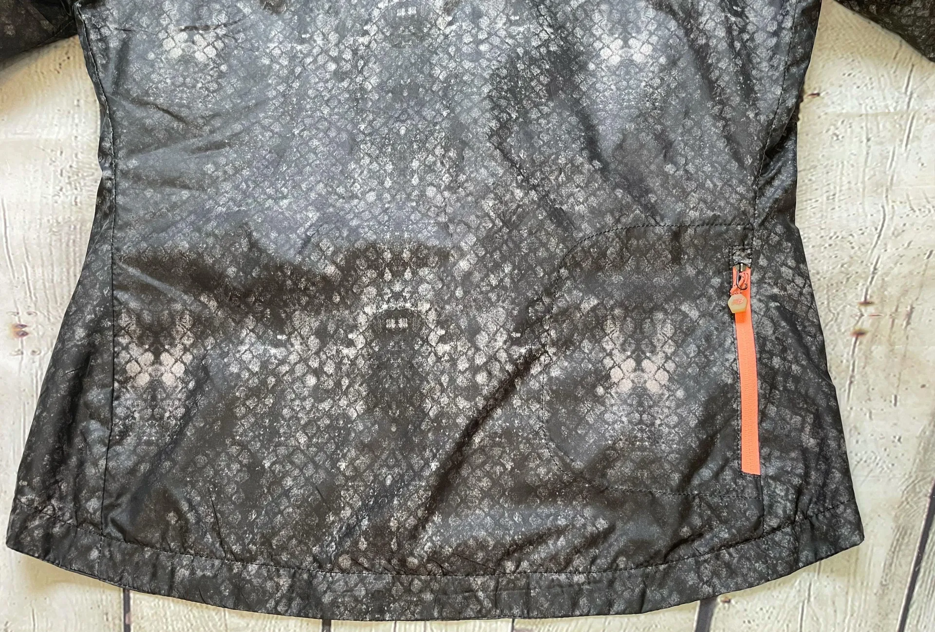 New Balance Snake Print Windbreaker - Image 7