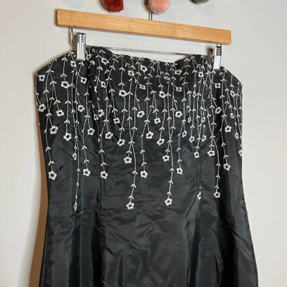 Y2K Gunne Sax Jessica McClintock Millenium embroidered strapless dress - Image 2