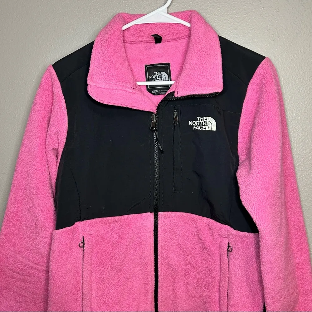 The North Face Denali Polartec pink & black fleece full zip sweater size small - Image 3