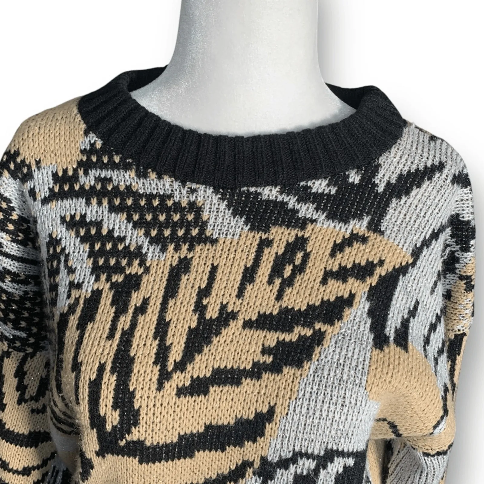 Vintage Black Beige Metallic Leaf Sweater Abstract Knit Metallic Thread USA Size L - Image 3