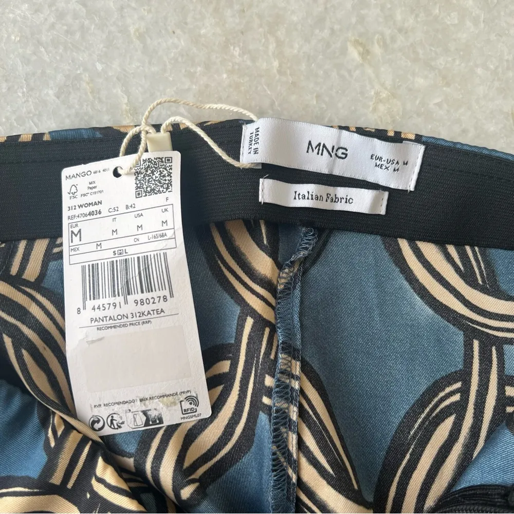 NWT Mango Satin Printed Trousers Flowy Pants Geometric Chains M Italian Fabric - Image 4