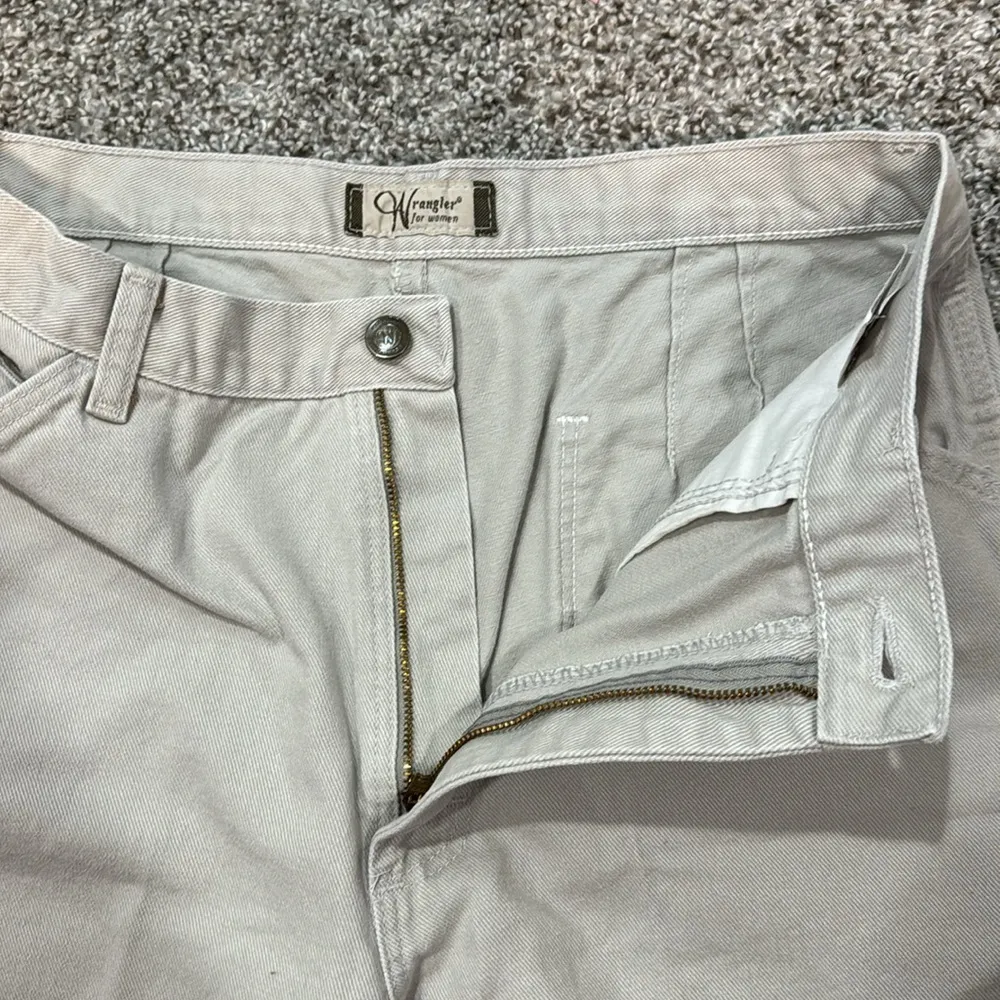 Wrangler for women’s made in the USA Cream Mom Shorts y2K Vintage size 12 - Image 5